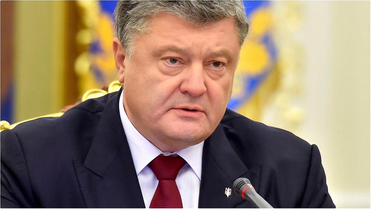 Порошенко: Украина разработает новое ракетное вооружение и беспилотники ударной силы