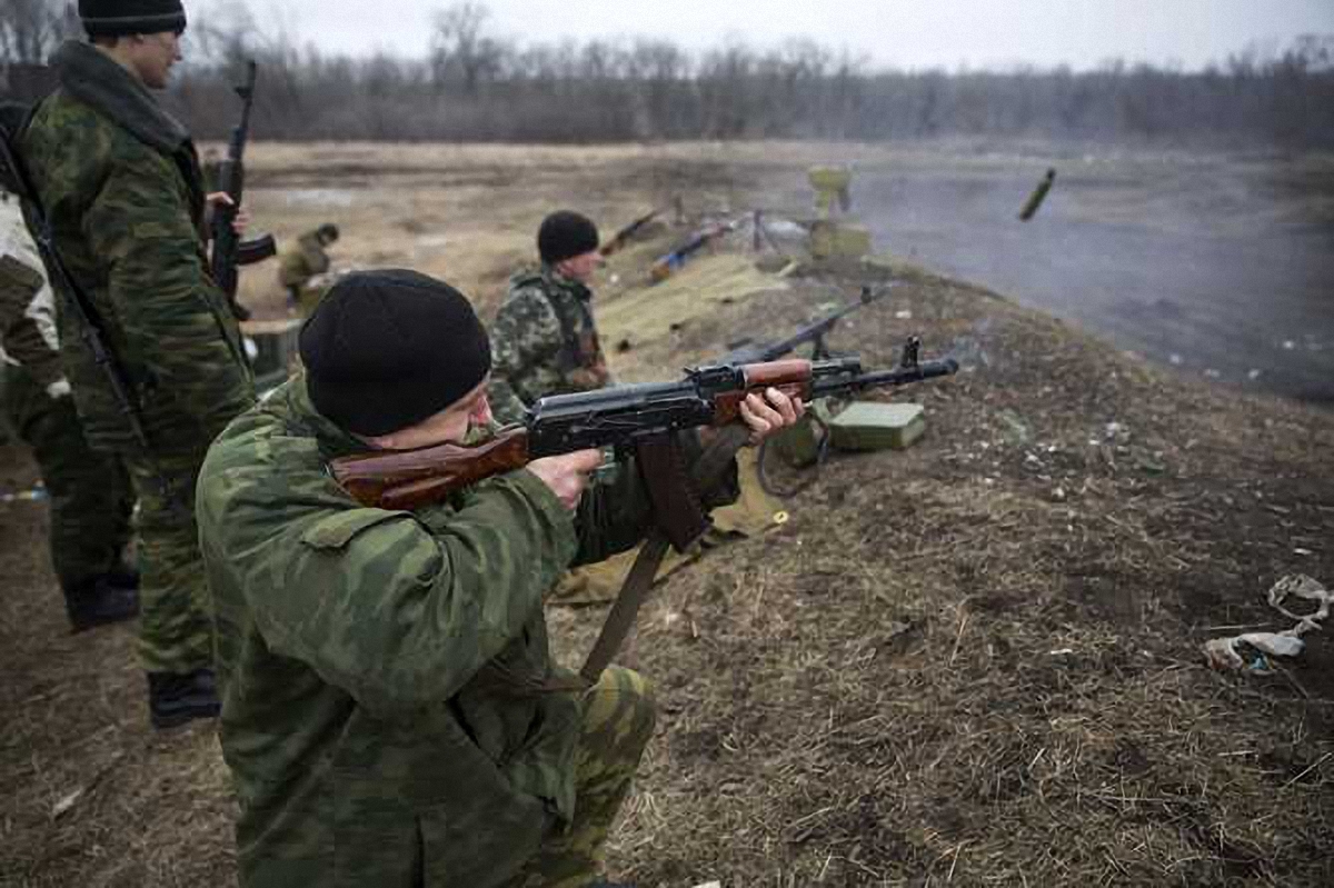 Террористы обстреляли Марьинку из 152мм артиллерии