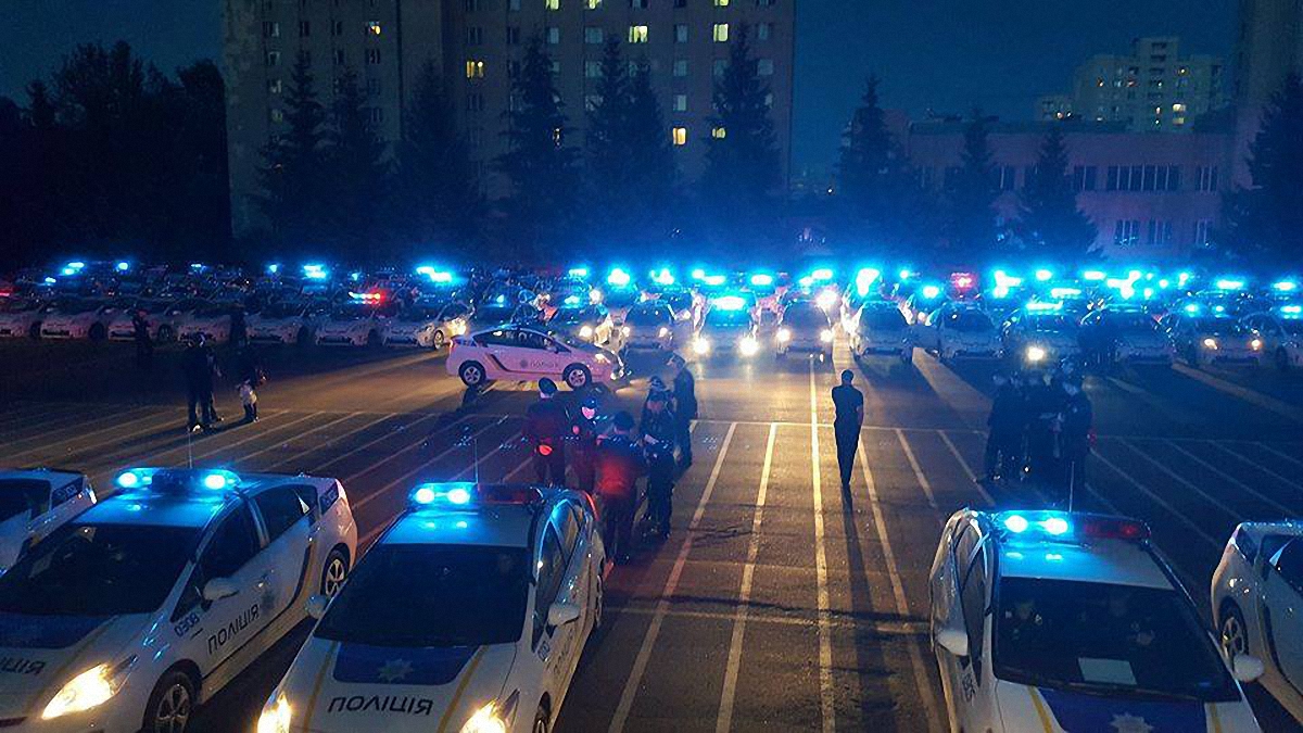 Обеспечивать безопасность в стране на Рождество будут 15 тысяч полицейских