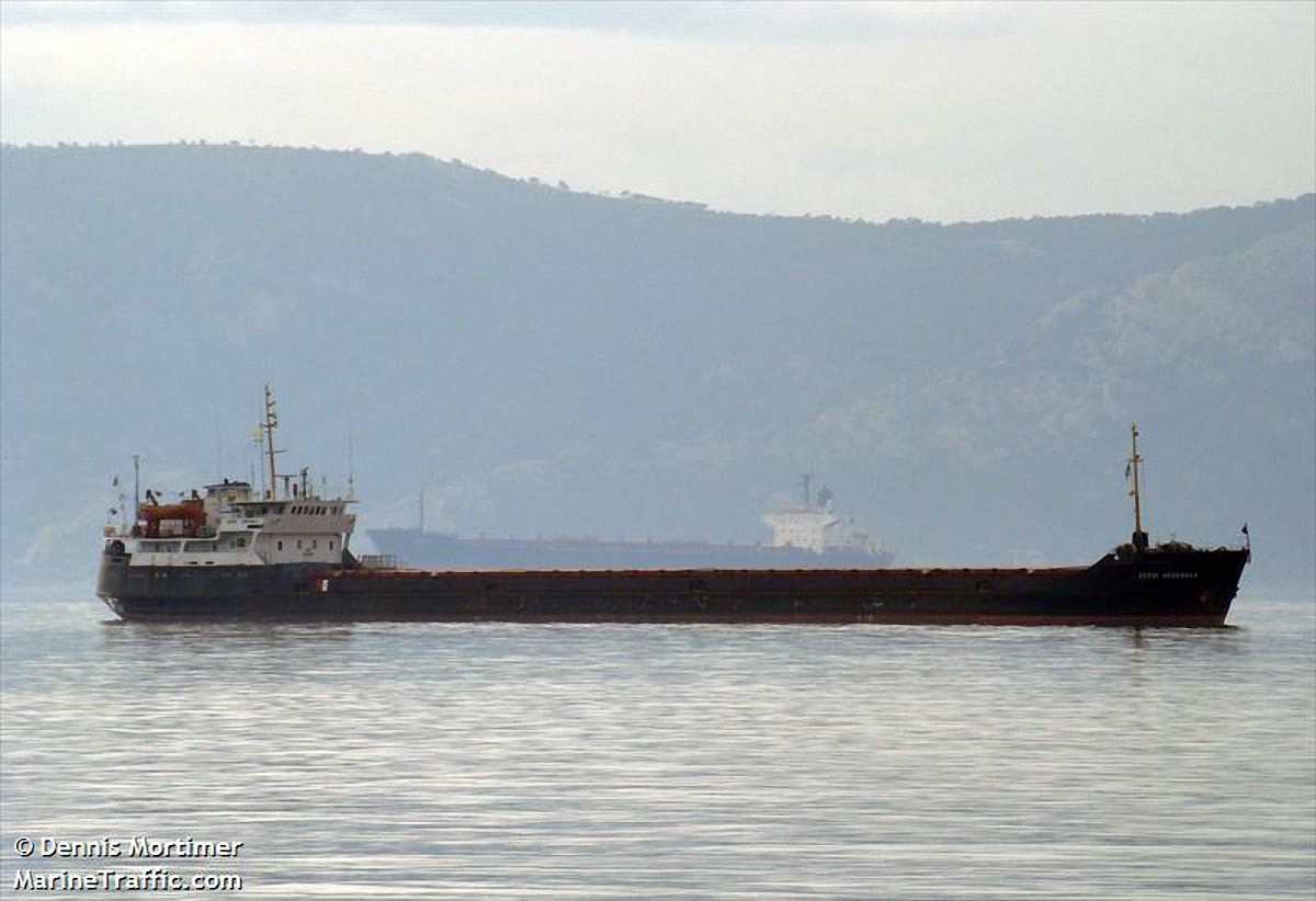 У берегов Крыма найдены 5 членов экипажа затонувшего российского судна