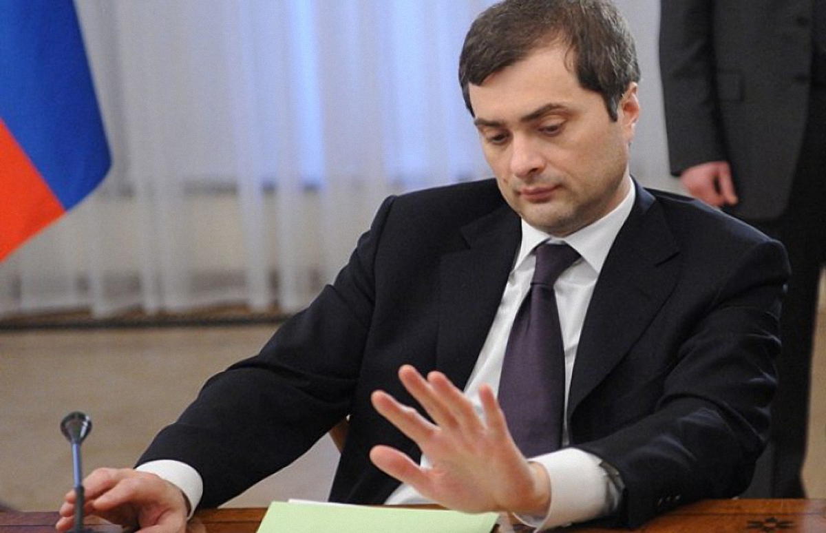 Следователи установили, что перед началом войны Сурков приезжал в Донецк к Ахметову