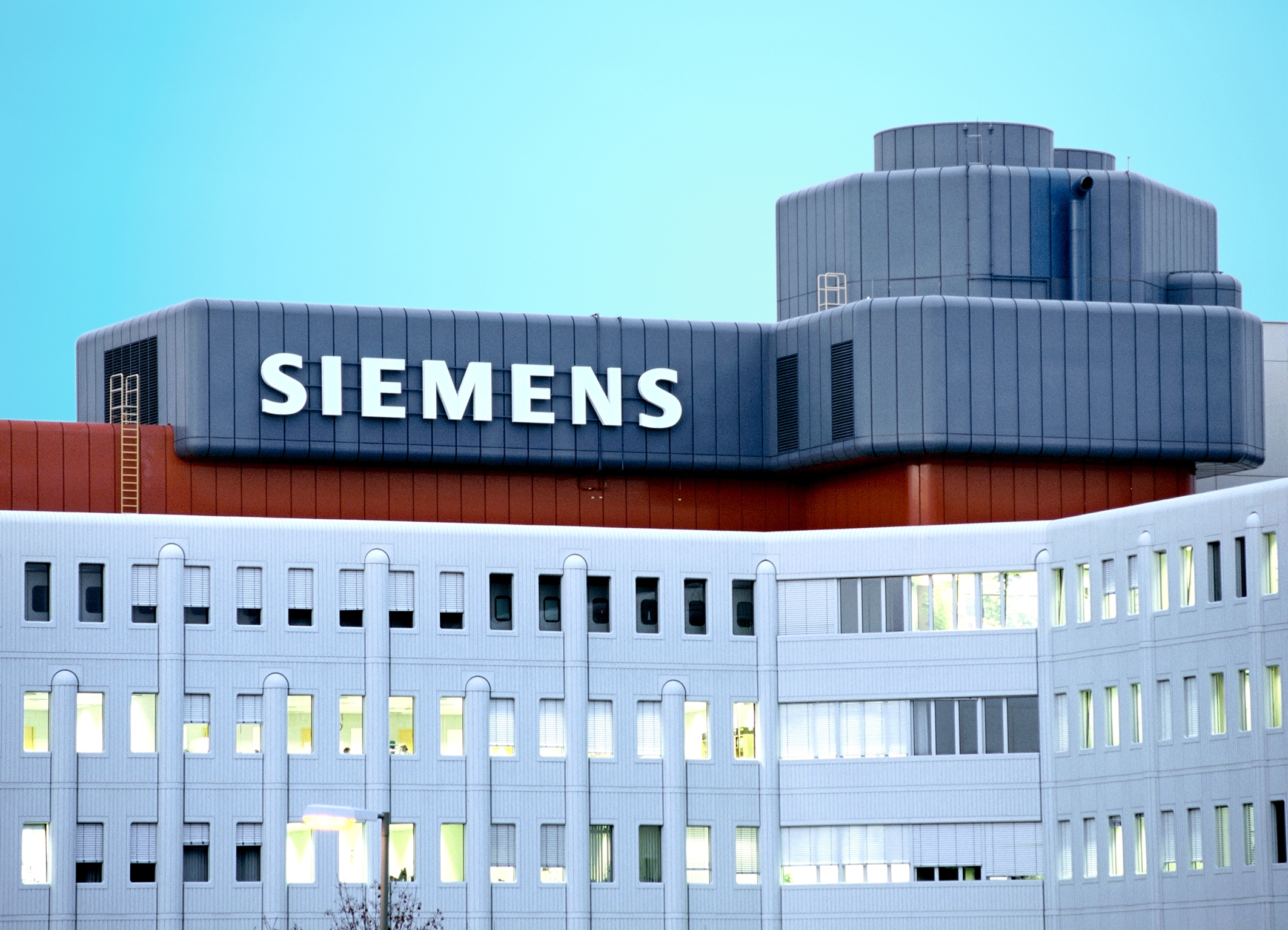 Reuters: ЕС поддержал усиление санкций против РФ из-за скандала с Siemens
