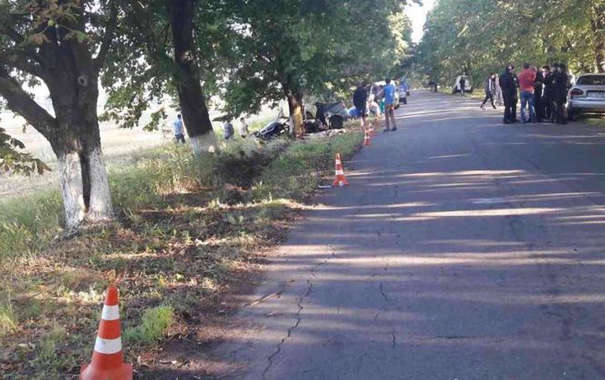 Под Киевом в ДТП погибли 5 человек, среди которых 3 подростков