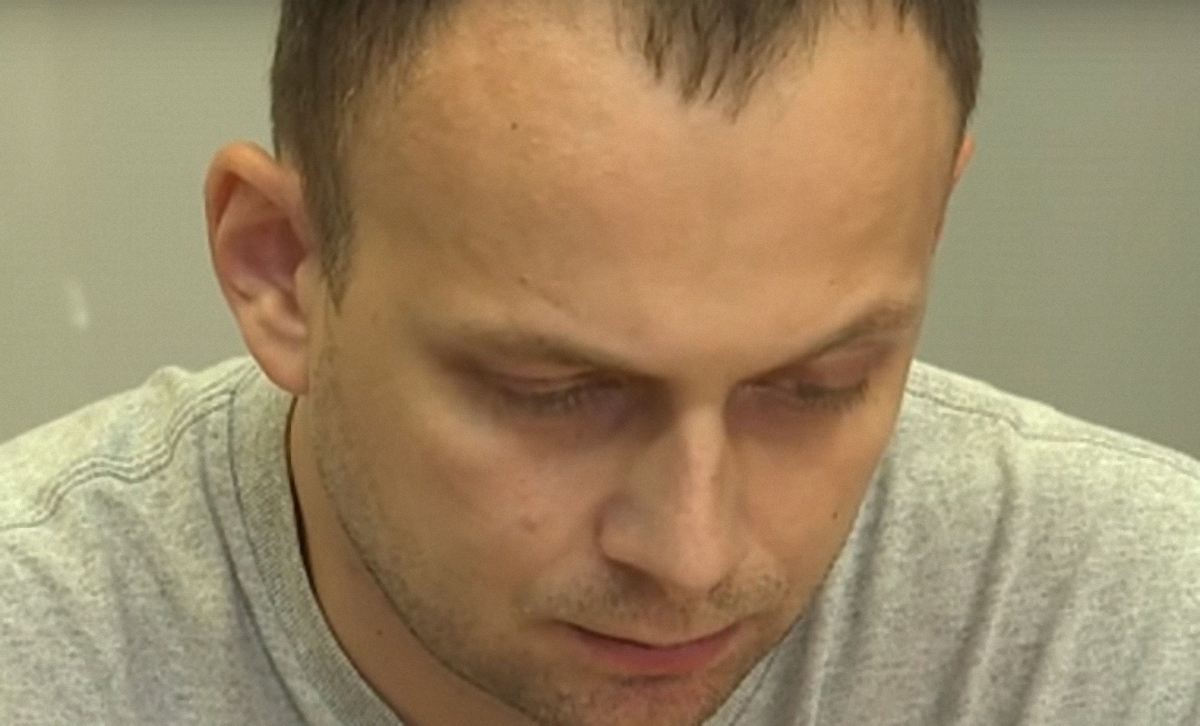 Неопределившегося Суса заставили надеть электронный браслет