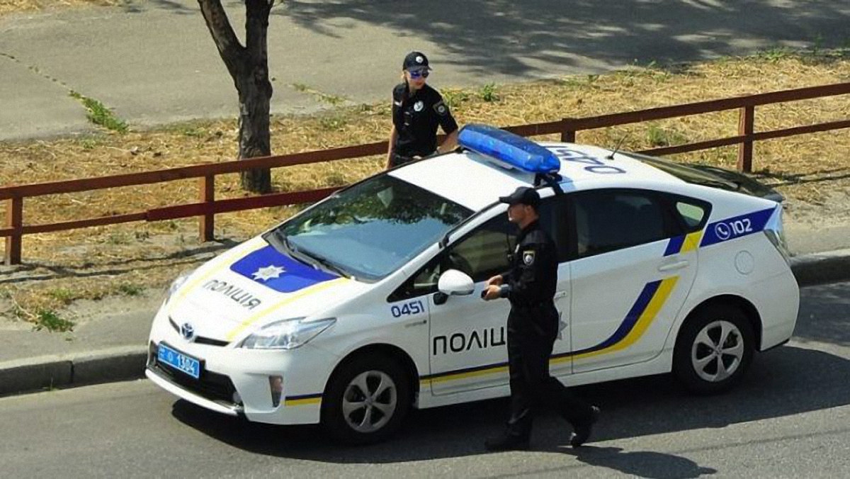 В Полтаве полиция поймала за рулем пьяного депутата-радикала