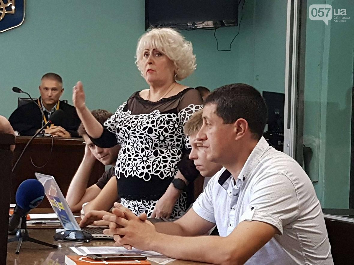 Я его сюда стразиками, сделаю как часики: Экс-мэр Славянска Штепа показала браслет (видео)