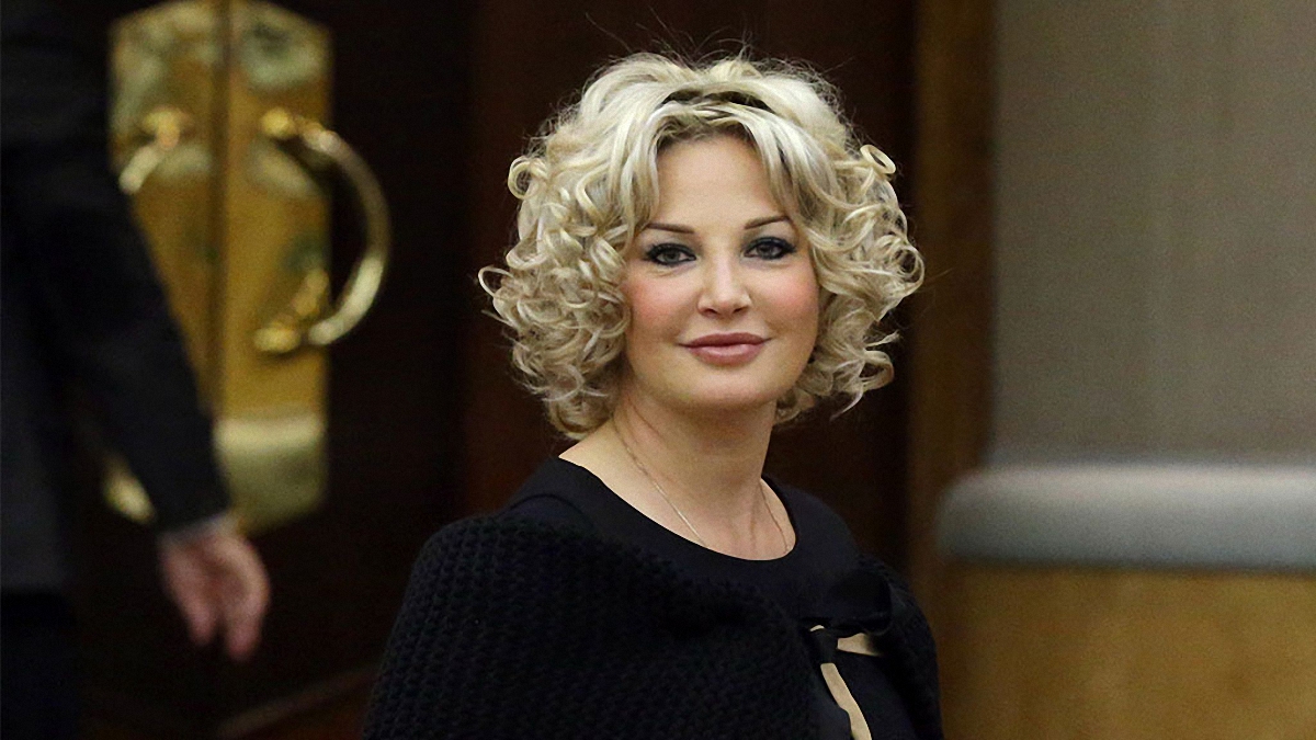Мария Максакова дает концерт в Киеве и получила награды от Филарета и Кравчука (фото)