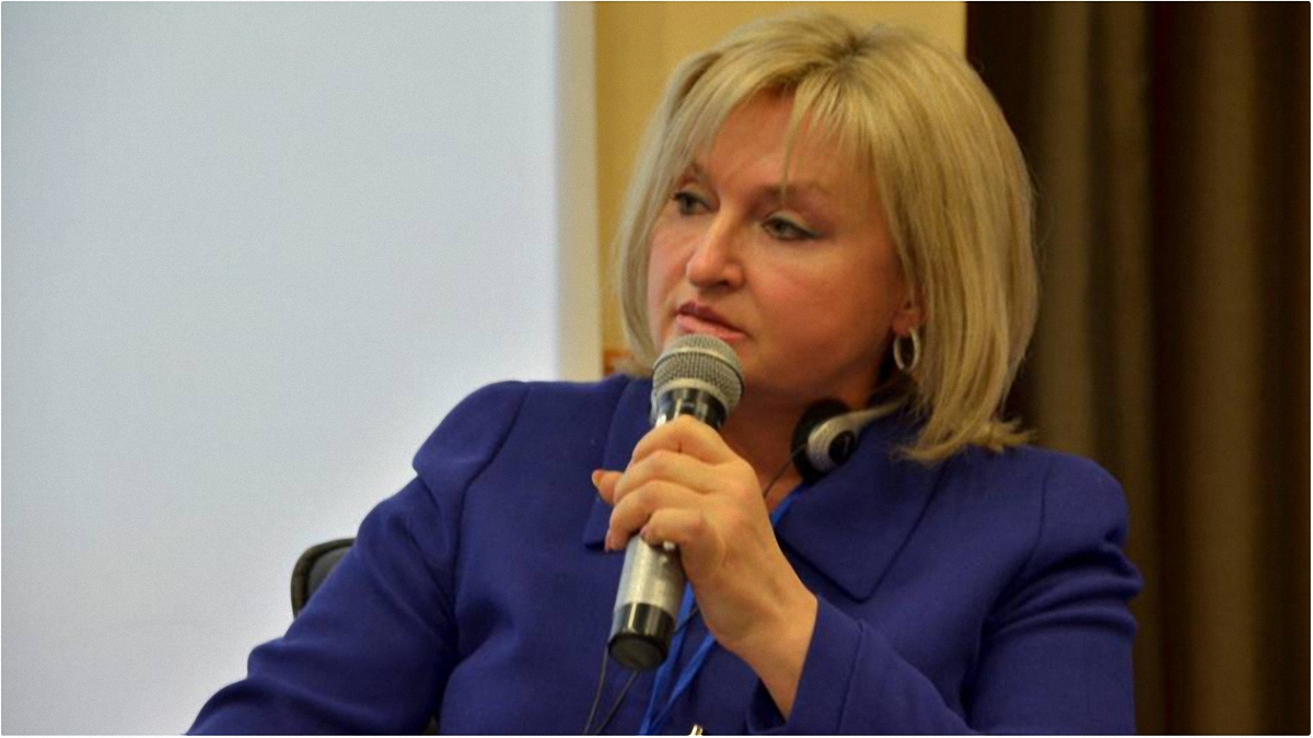 Ирина Луценко вышла в свет на лабутенах за 625 евро
