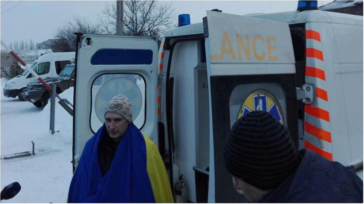 Я дома, в Украине: На видео показали освобождение из плена Романа Савкова