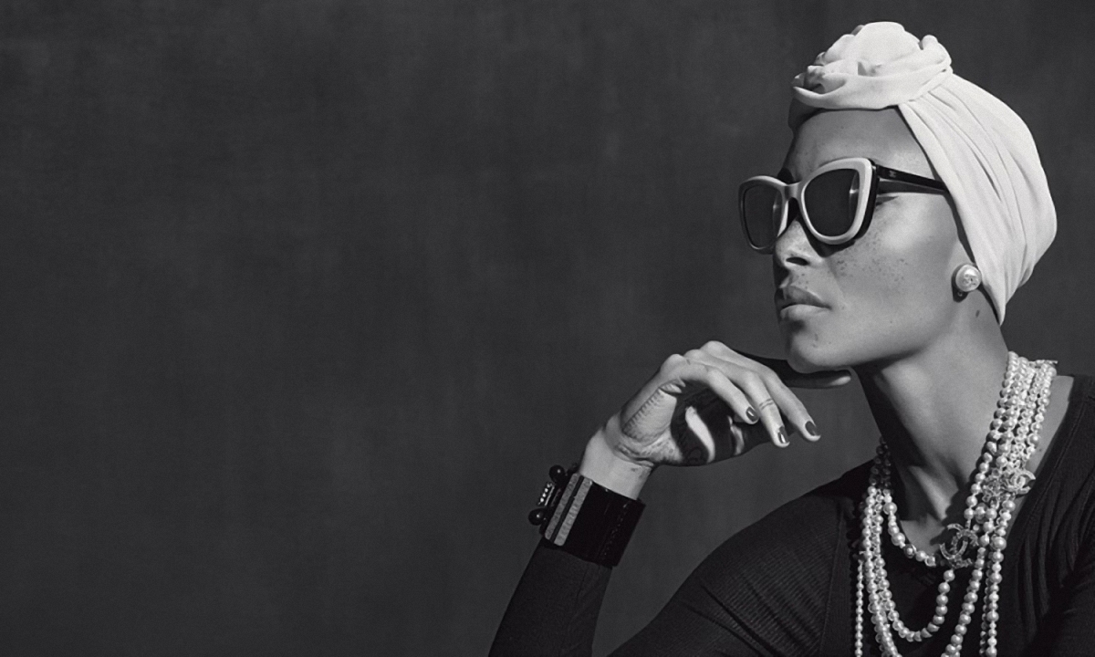 Супермодель Адвоа Абоа в образе Коко Шанель в новой рекламе Chanel