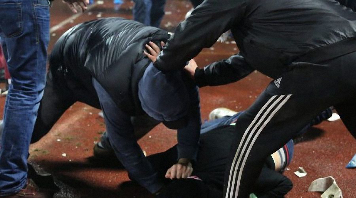 В Тернопольской области полицейский устроил масштабную драку в местном кафе