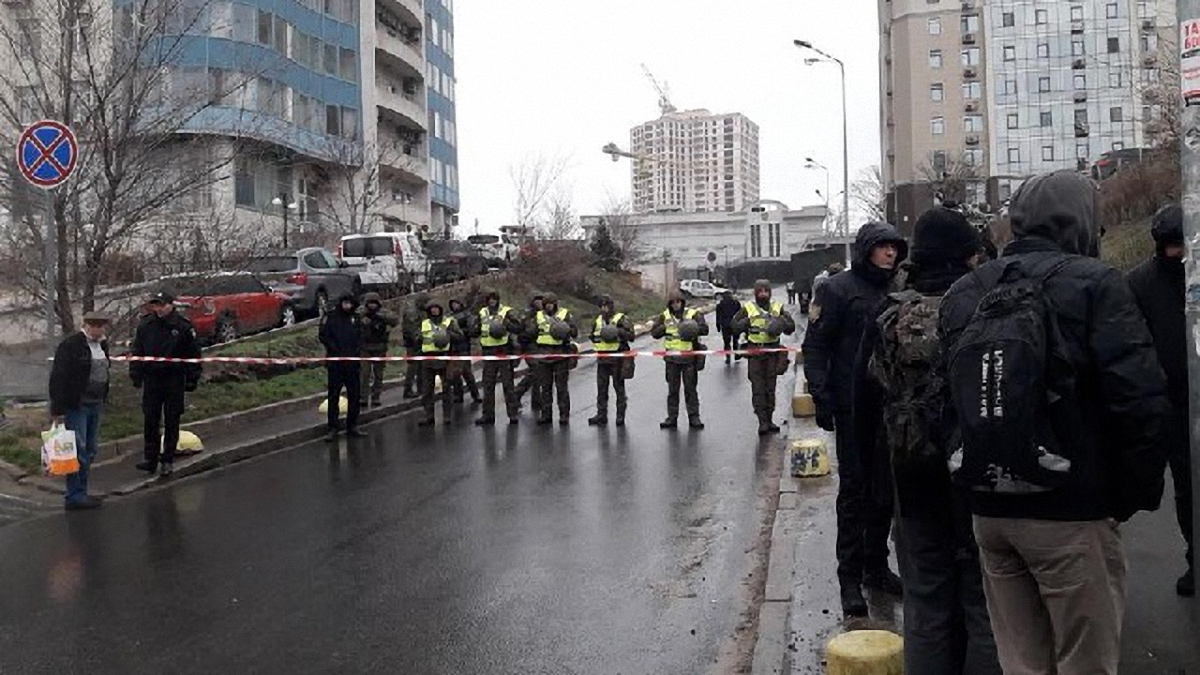 Как проходят выборы президента России в Одессе, Харькове и Львове