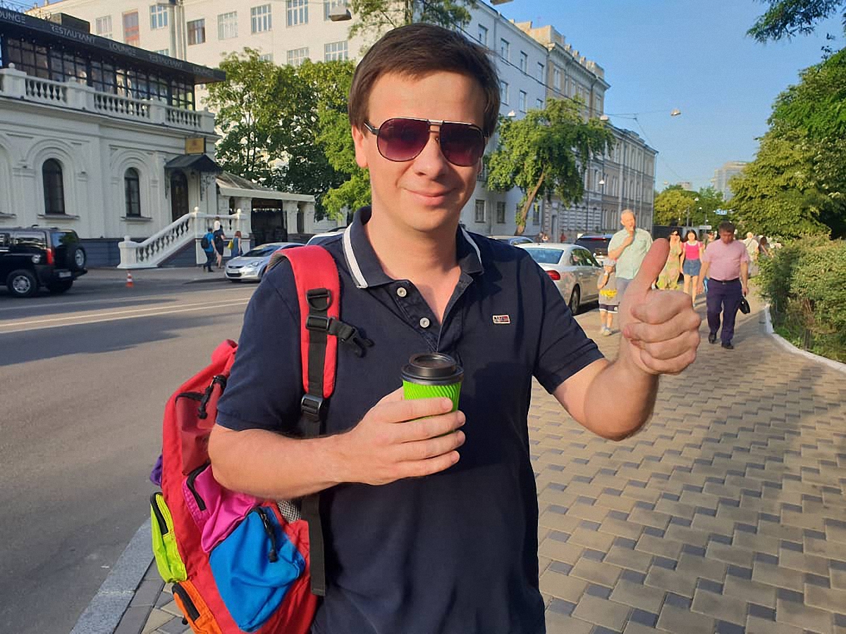 Суровый мальчик-красавчик: Дмитрий Комаров поделился архивным фото