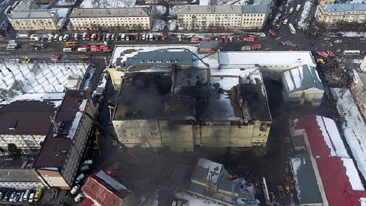 В Кемерово снесли ТЦ Зимняя вишня, где погибли 60 человек