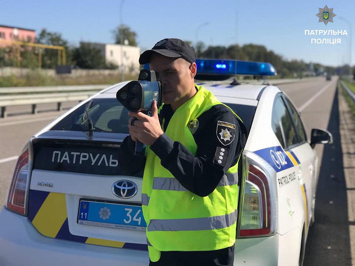 С 16 октября полиция начнет жестко штрафовать за превышение скорости