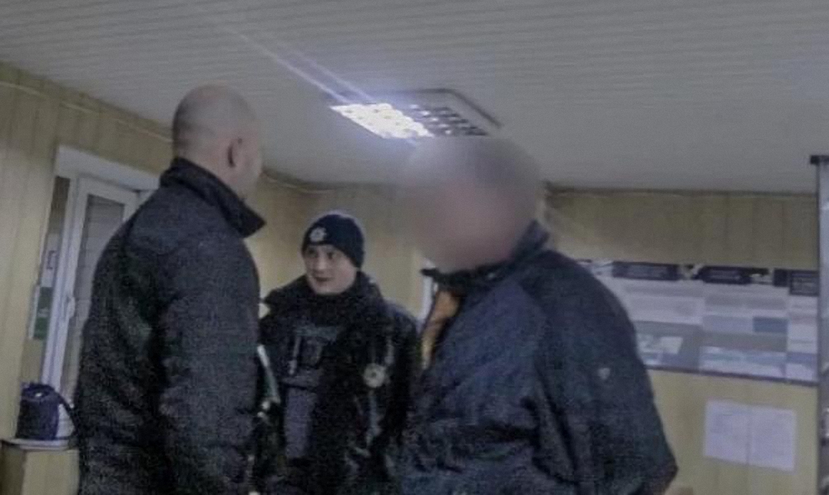 В Днепре пьяный водитель с тремя детьми устроил опасные гонки с полицией (ФОТО)