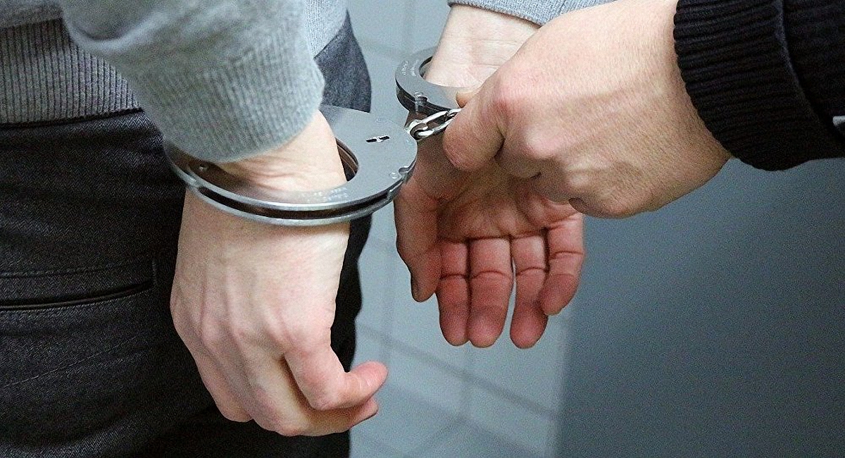 А Шуфрич до сих пор даже не бит: в Литве начали паковать связанных с Россией депутатов