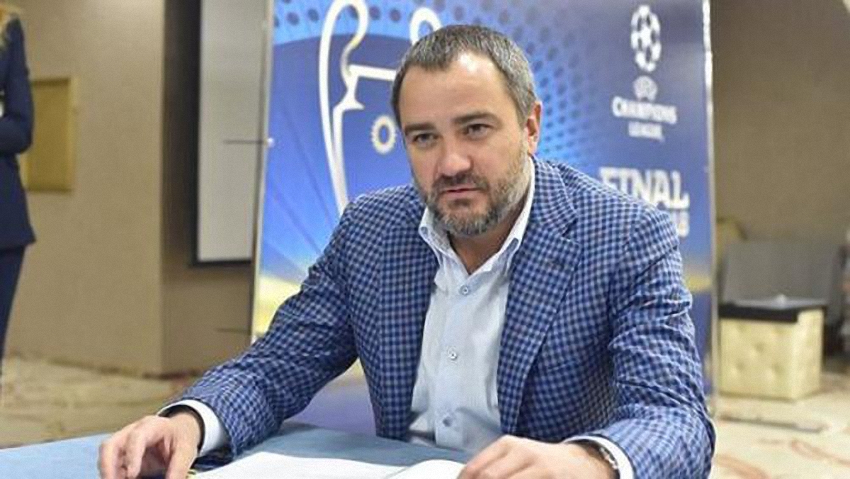 Требовали проверить Павелко: в НАПК говорят, что на них напали активисты