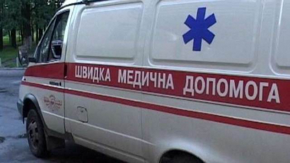 В селе под Днепром почти до смерти избили депутата-радикала