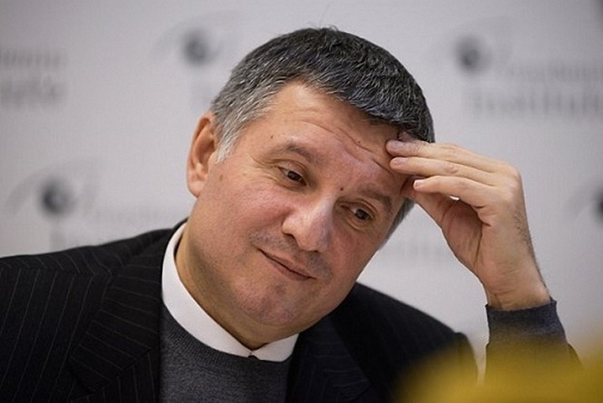 Аваков зашкварился на вопросе о “беркутовцах” на службе в полиции