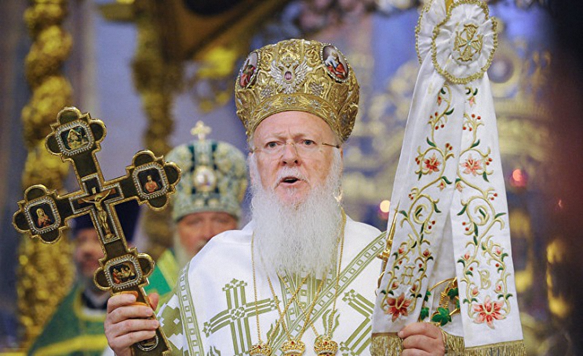 Вселенскому патриарху доставили оригинал Томоса