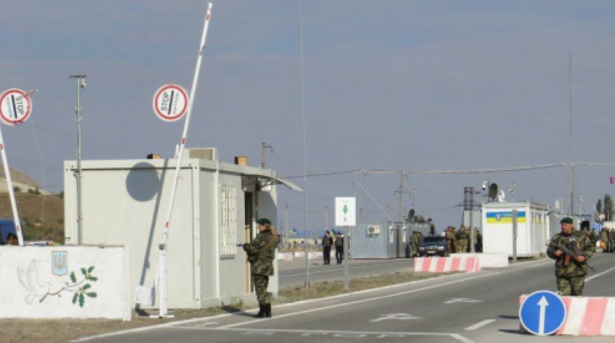 В Донецкой области закроют КПВВ "Новотроицкое"