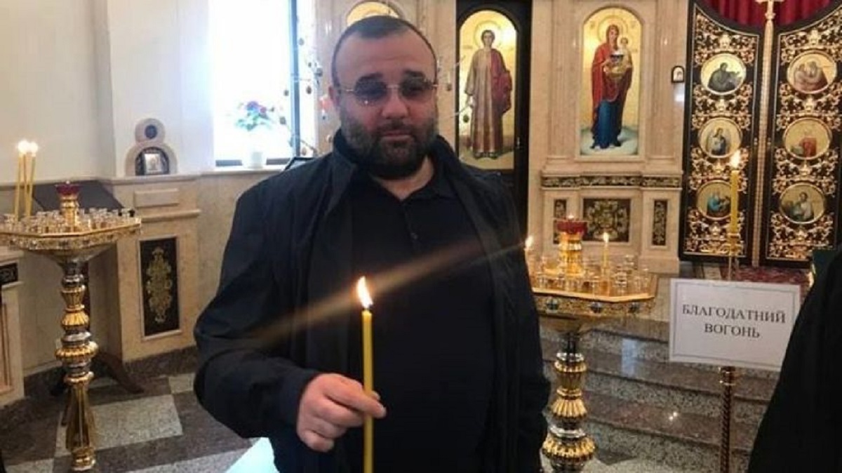 ПЦУ наградила "Нарика" Порошенко