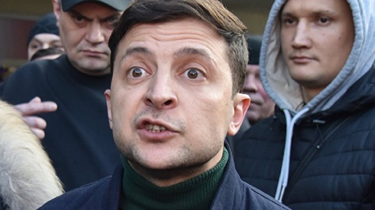 "Булаву прячет" : Зеленский осудил ЦИК – ВИДЕО