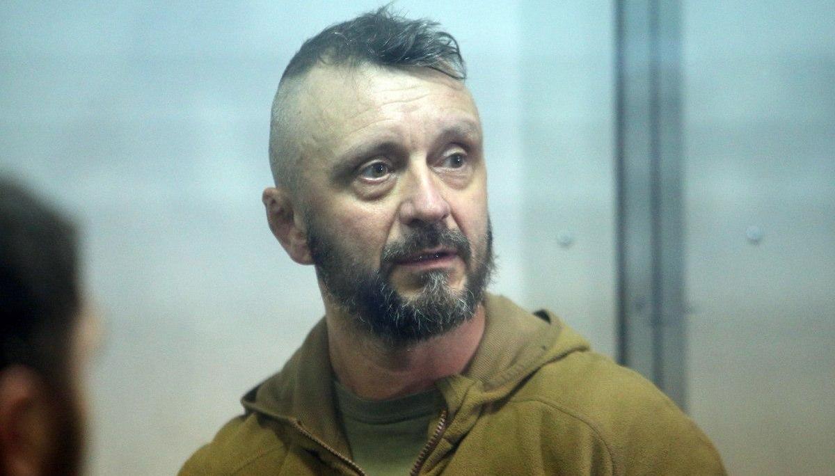 Судьи снова бездоказательно оставили Риффмастера под стражей