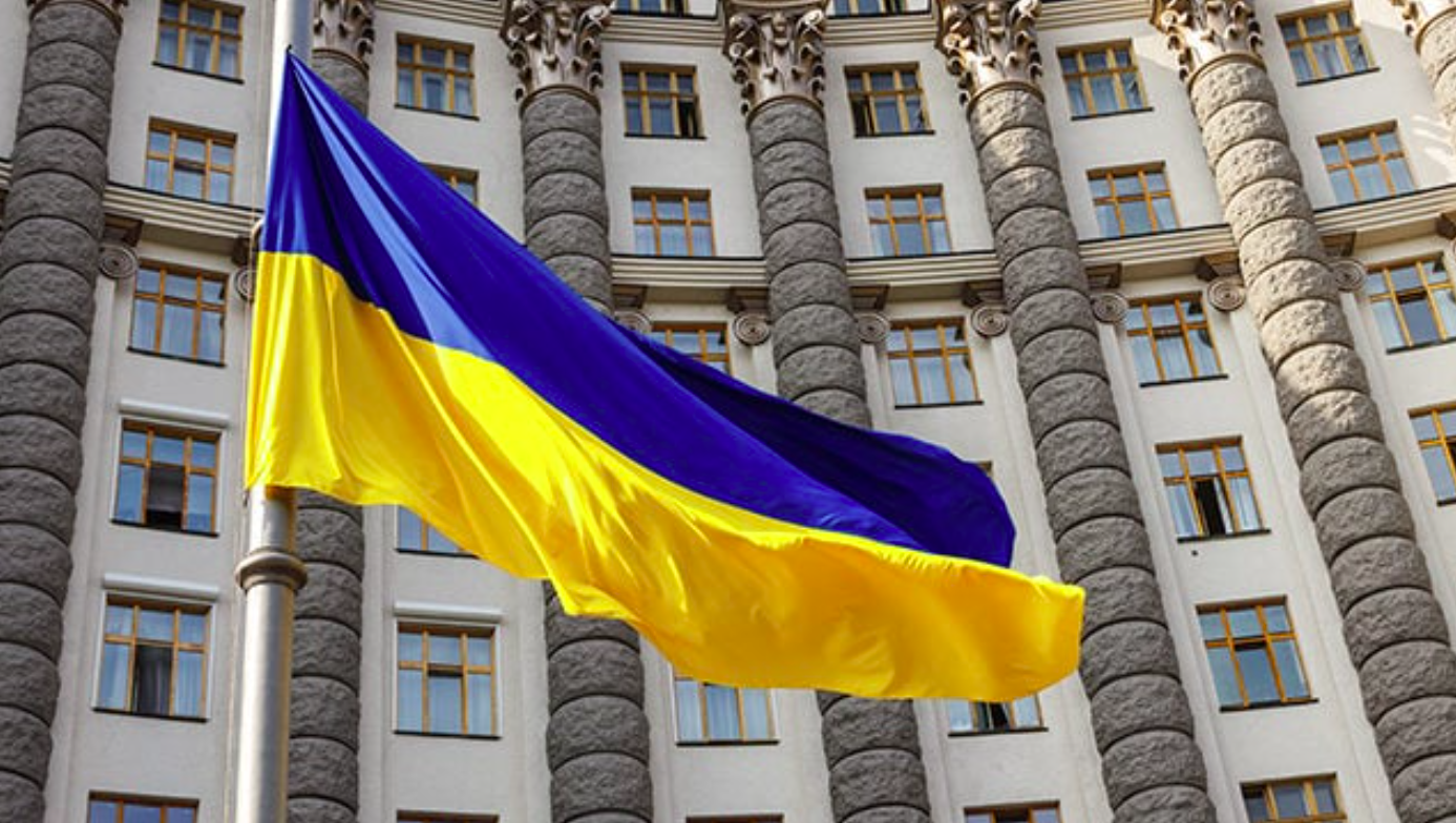 Перезавантаження Кабміну: Одразу 6 міністрів написали заяви про відставки