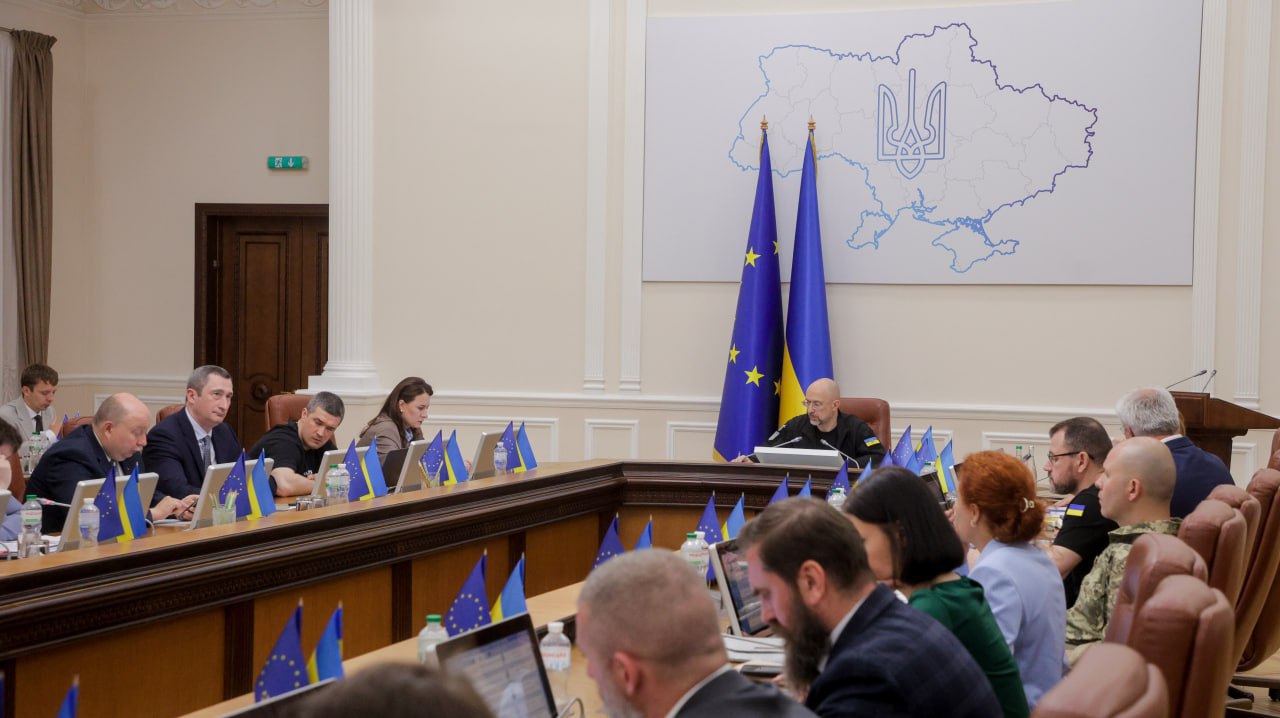 Першокласники отримають по 5 тисяч гривень - фото 1