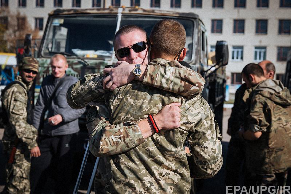 Украина хочет освободить 25 тяжелобольных пленных - фото 1