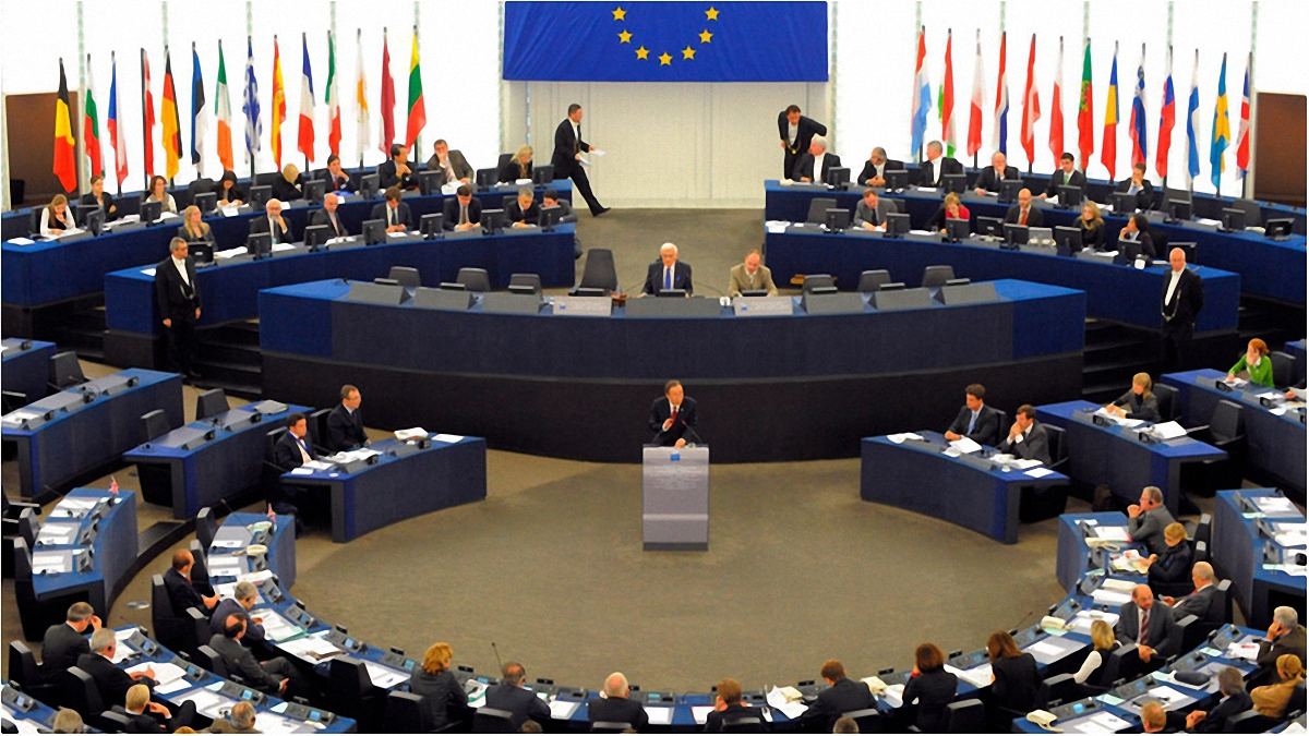 Европейские парламентарии торопятся с разъединением  - фото 1