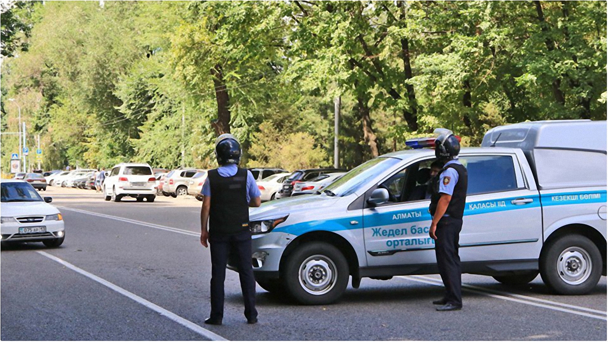 Правоохранители задержали устроивших стрельбу в полицейском участке Алматы. - фото 1