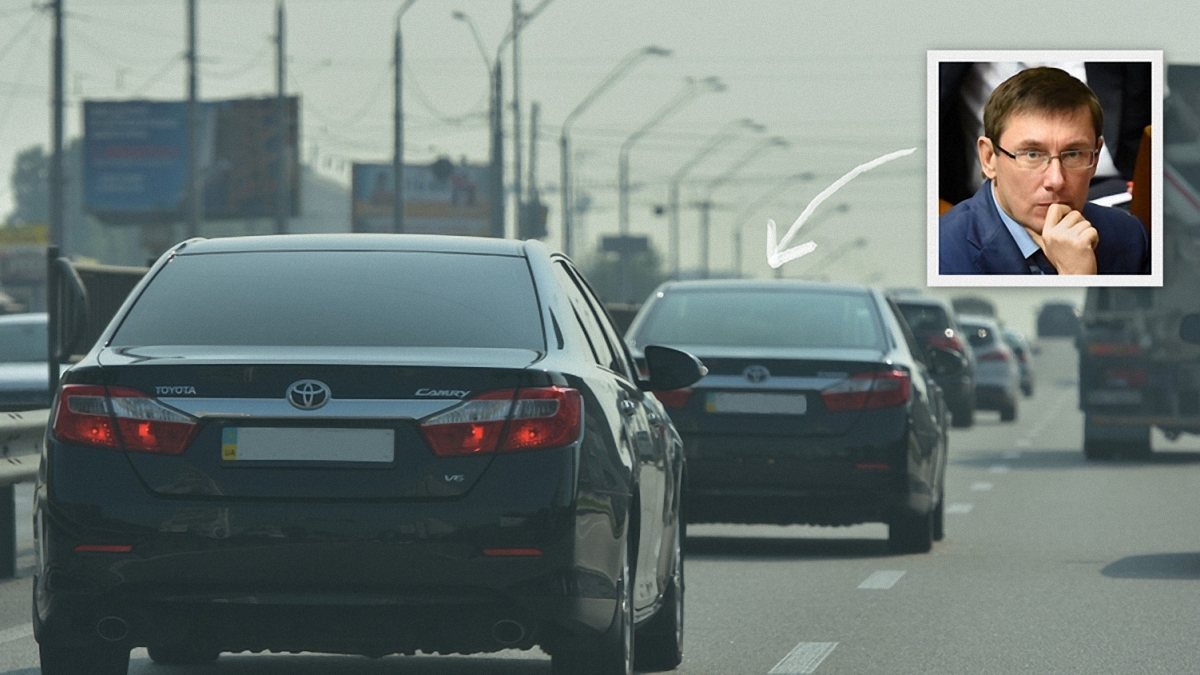 Кортеж из двух одинаковых Toyota Camry.  - фото 1