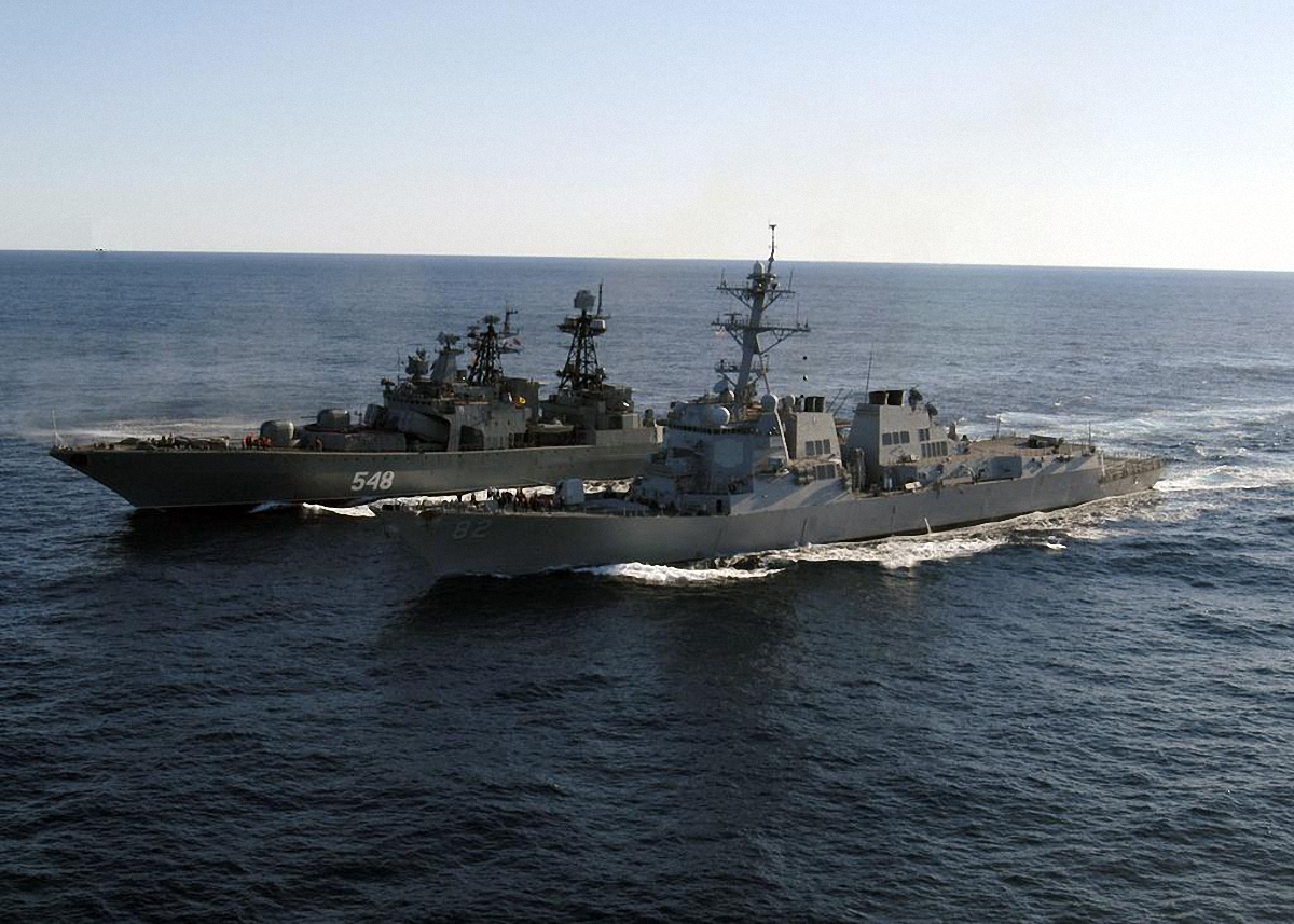 Российский флот снова провоцирует НАТО и ЕС - фото 1