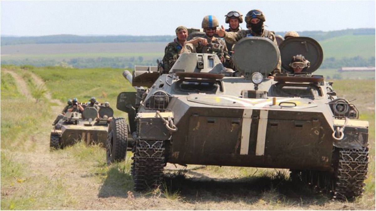 Российские оккупационные войска 20 раз обстреляли украинские позиции - фото 1