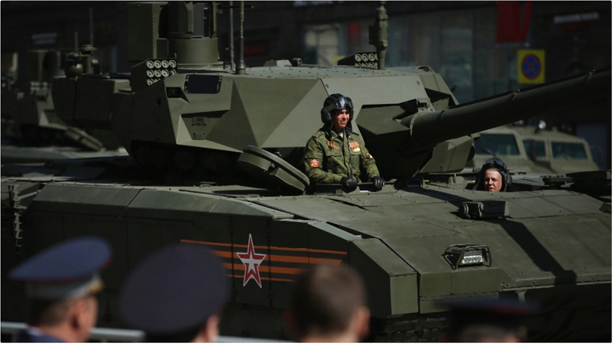В ГУРе ожидают передислокации большого количества войск к границе с Украиной - фото 1