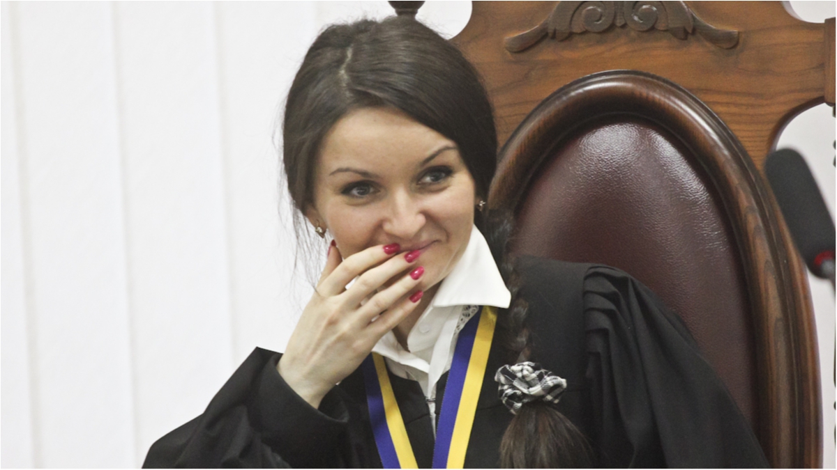 Оксана Царевич будет судиться за восстановление в должности судьи  - фото 1