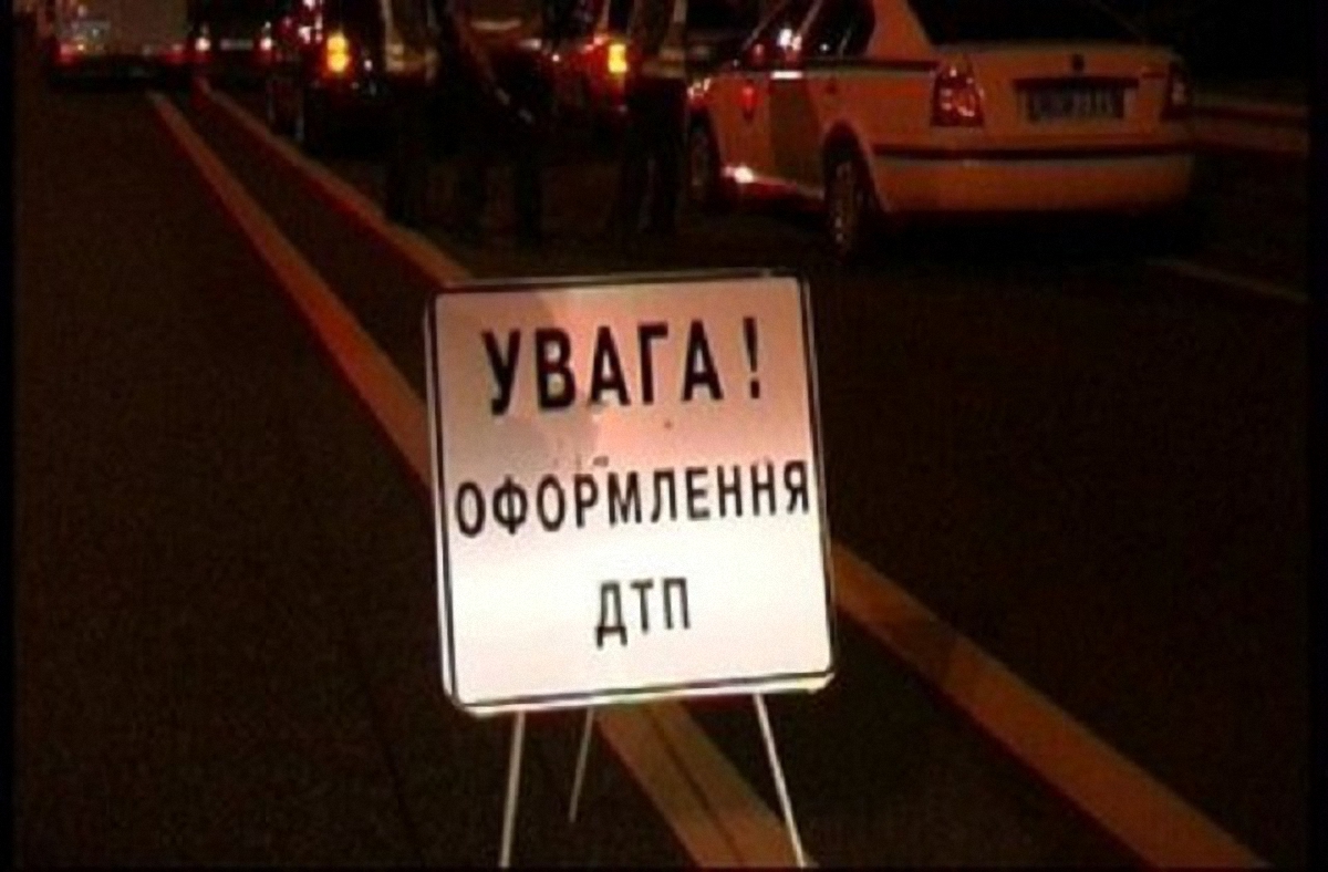Водитель Dacia погиб по дороге в больницу - фото 1
