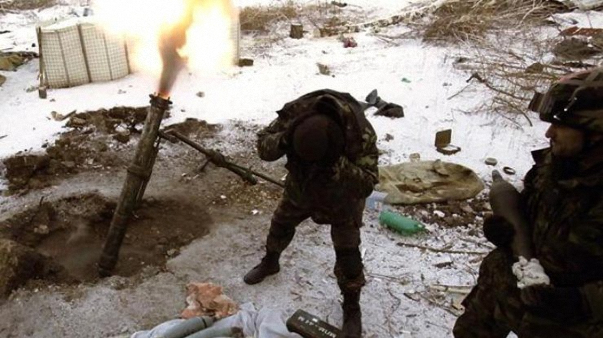 Боевики обстреливали украинцев из минометов и ствольной артиллерии - фото 1