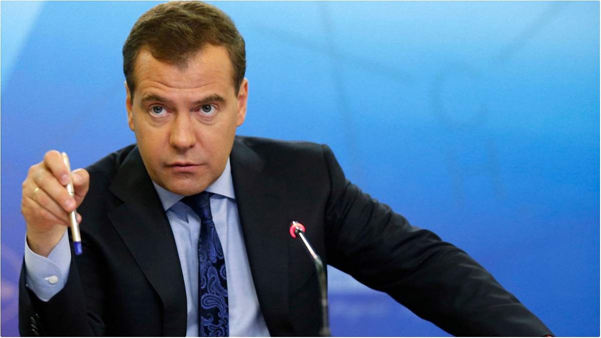 Медведев уверен, что не всегда в отношениях с США всё было так плохо - фото 1