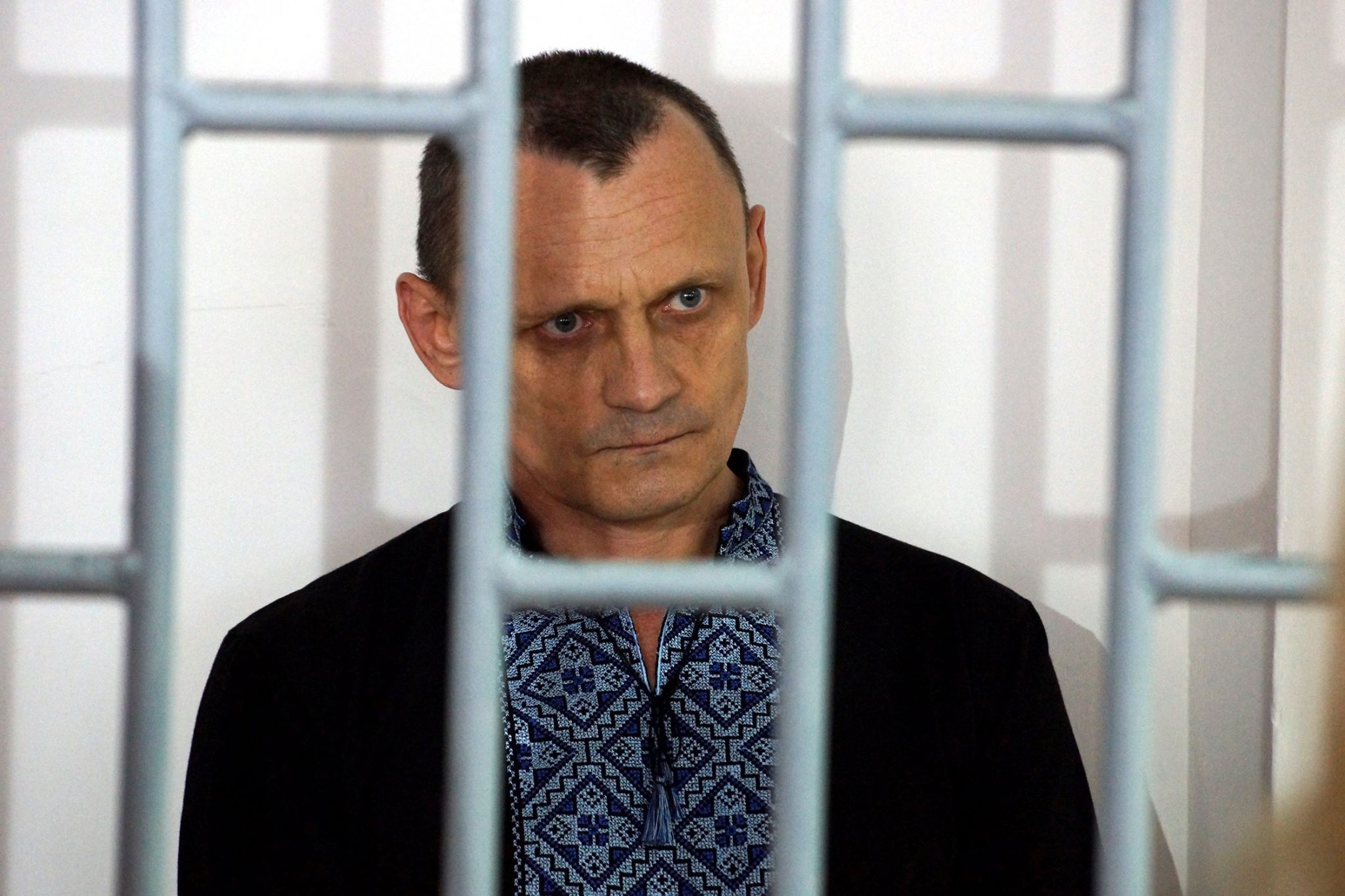 Карпюку 240 часов исправительных работ суд Грозного заменил на месяц тюрьмы - фото 1