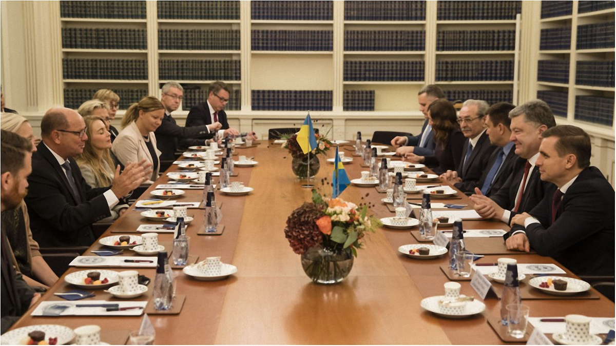 Встреча со спикером Парламента Швеции Урбаном Алином. - фото 1