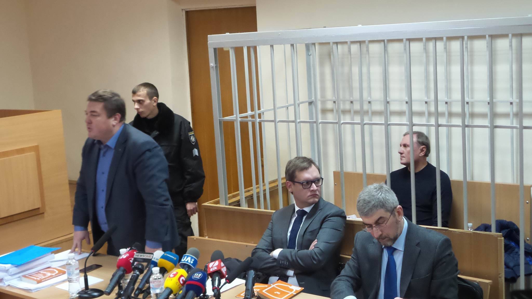 Суд продлил срок содержания Ефремова в СИЗО на два месяца - фото 1