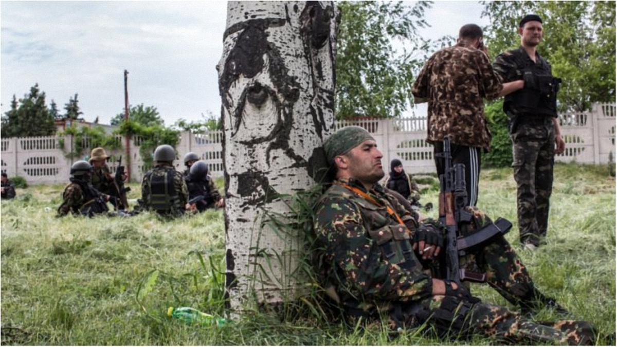 Боевики "ЛНР" сорвали отведение вооружения в районе Станицы Луганской и обстреляли украинцев - фото 1