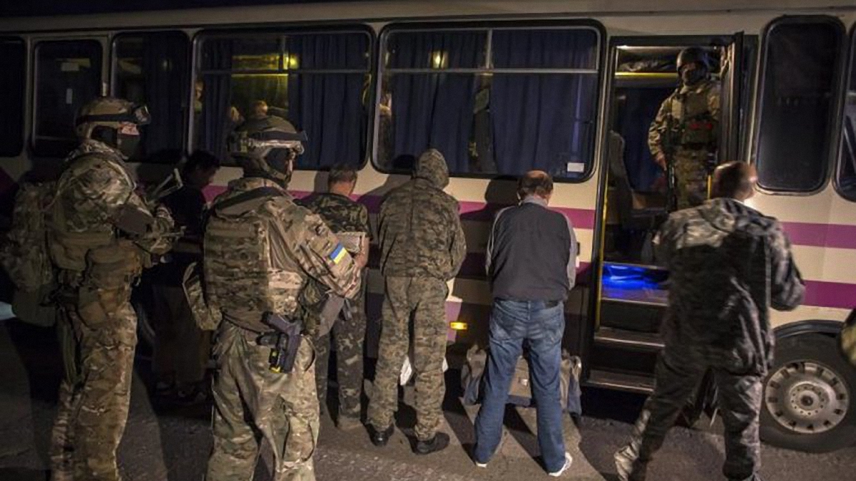 Десятки осужденных за сепаратизм выпускают по "закону Савченко" - Геращенко - фото 1