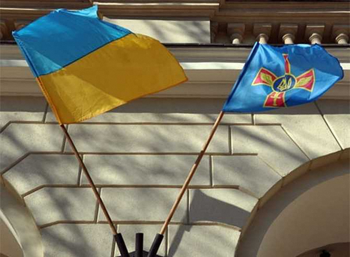 Украинские пограничники провели удачную спецоперацию по возвращению похищенной девочки в Украину - фото 1