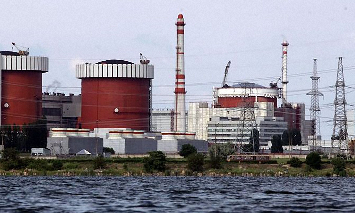 Украинская АЭС закажет "техосмотр" реакторов у дочерних компаний Газпрома - фото 1