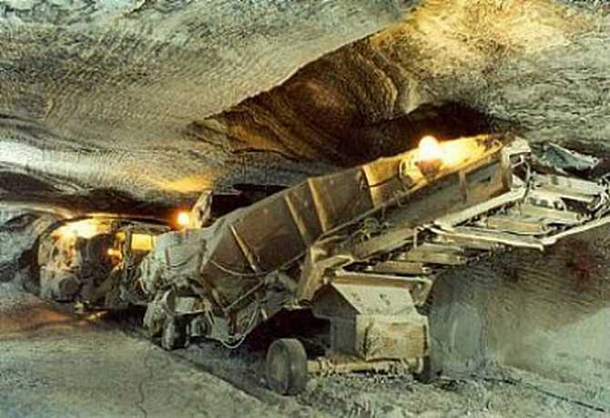 Российская компания могла незаконно добывать железную руду в Украине - фото 1